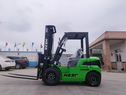 青岛合众2.5吨锂电平衡重式叉车