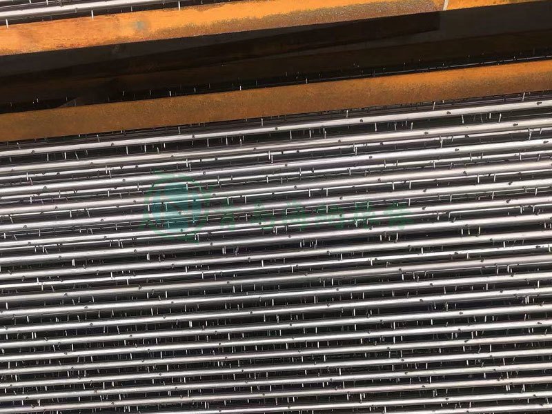 钛管式极线