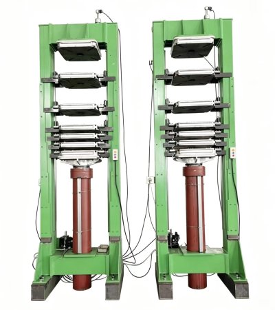 Tyre vulcanization machine