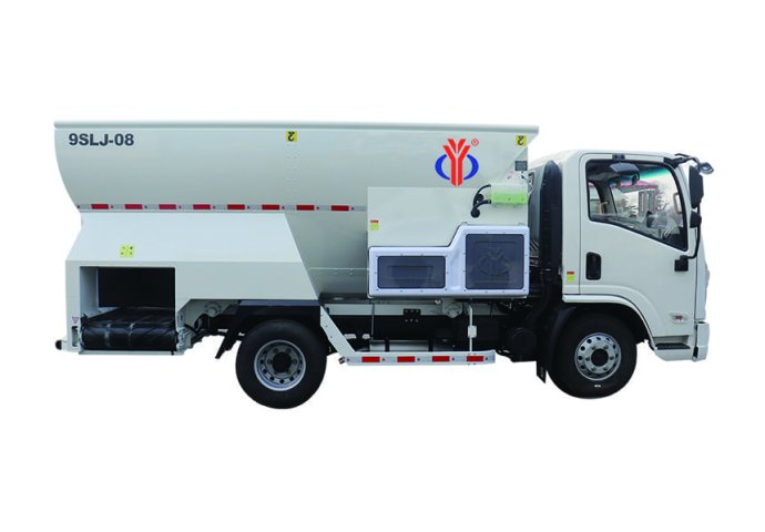 8方全混合饲料撒布机