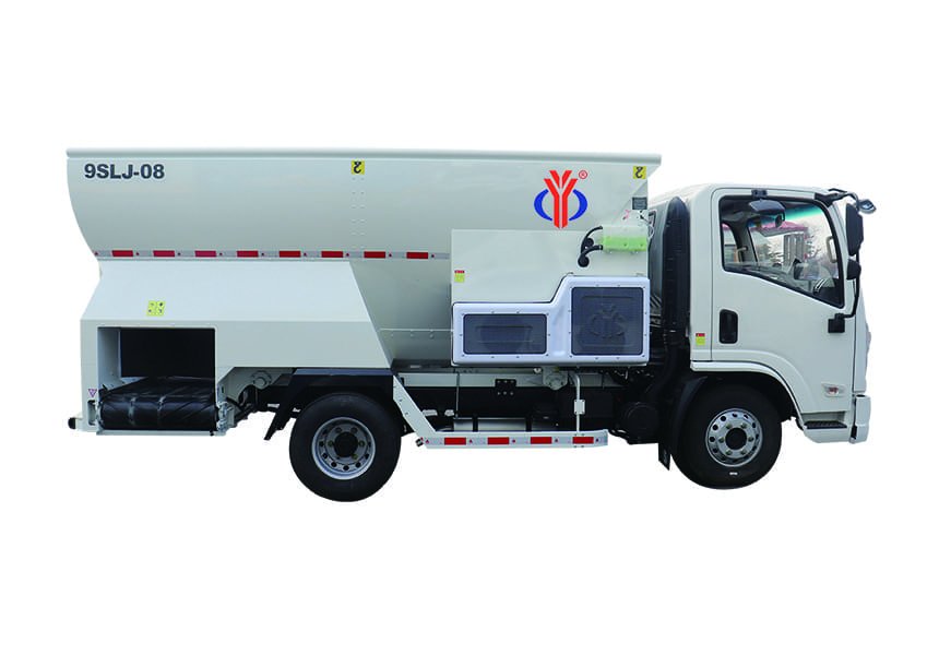 8方全混合饲料撒布机