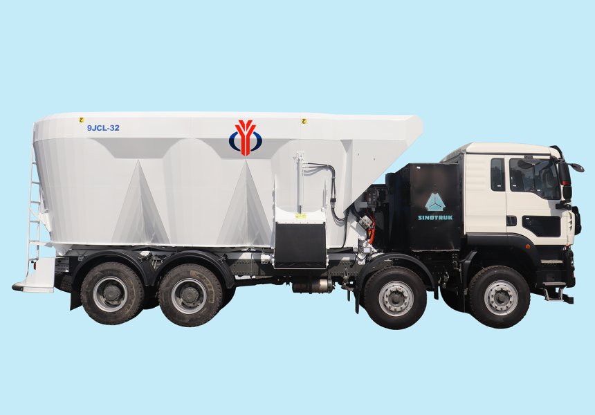 电动车辆式TMR搅拌机